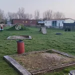 Przytulny Holenderski Z Podgrzewanym Odkrytym Basenem Do Dyspozycji Gosci