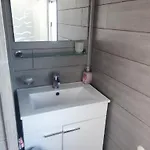 Camping Przytulny Holenderski Z Podgrzewanym Odkrytym Basenem Do Dyspozycji Gosci De Haan