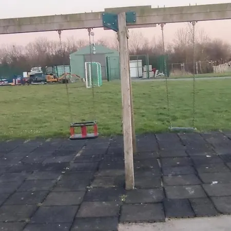 Przytulny Holenderski Z Podgrzewanym Odkrytym Basenem Do Dyspozycji Gosci Campingplads De Haan