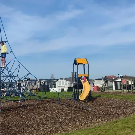 Przytulny Holenderski Z Podgrzewanym Odkrytym Basenem Do Dyspozycji Gosci *