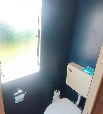 캠프장 Przytulny Holenderski Z Podgrzewanym Odkrytym Basenem Do Dyspozycji Gosci 데한