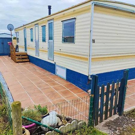 Przytulny Holenderski Z Podgrzewanym Odkrytym Basenem Do Dyspozycji Gosci Camping