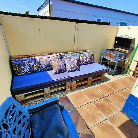 Przytulny Holenderski Z Podgrzewanym Odkrytym Basenem Do Dyspozycji Gosci 캠프장 *