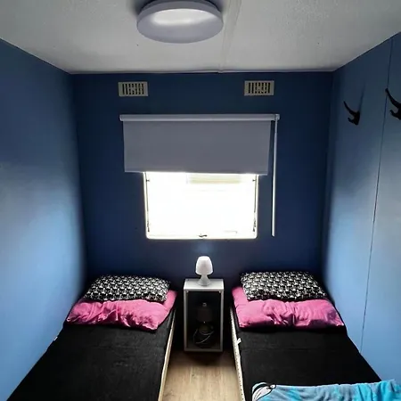 캠프장 Przytulny Holenderski Z Podgrzewanym Odkrytym Basenem Do Dyspozycji Gosci *