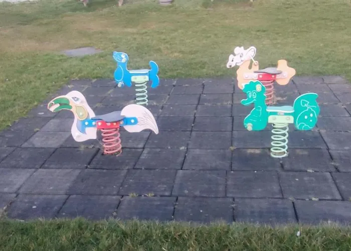 Przytulny Holenderski Z Podgrzewanym Odkrytym Basenem Do Dyspozycji Gosci Campingplatz *