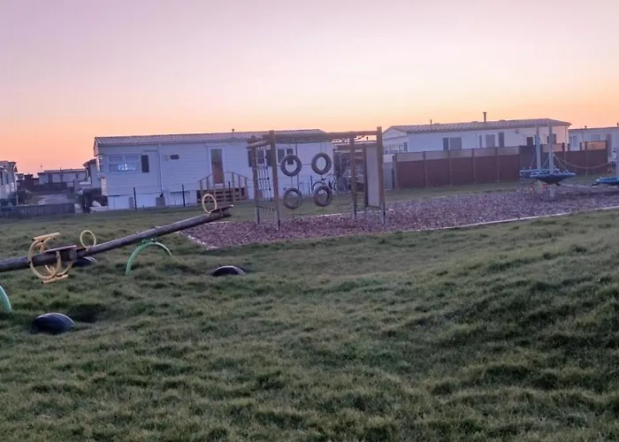 Przytulny Holenderski Z Podgrzewanym Odkrytym Basenem Do Dyspozycji Gosci * De Haan