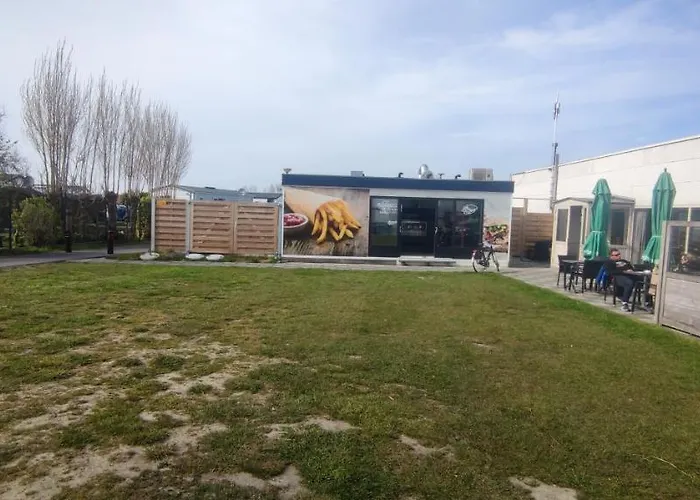 Przytulny Holenderski Z Podgrzewanym Odkrytym Basenem Do Dyspozycji Gosci * De Haan