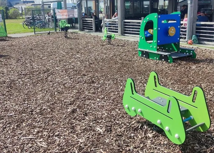 Przytulny Holenderski Z Podgrzewanym Odkrytym Basenem Do Dyspozycji Gosci * De Haan