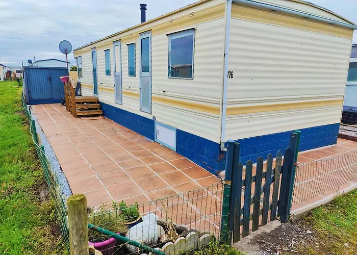 Przytulny Holenderski Z Podgrzewanym Odkrytym Basenem Do Dyspozycji Gosci Campingplatz